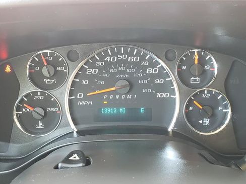 Used 2016 Chevrolet Express 2500 LS RWD image 24