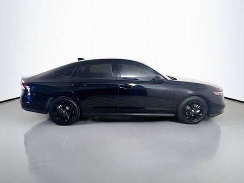 Used 2025 Honda Accord SE image 11
