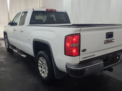 Used 2014 GMC Sierra 1500 SLE w/ SLE Value Package RWD image 3