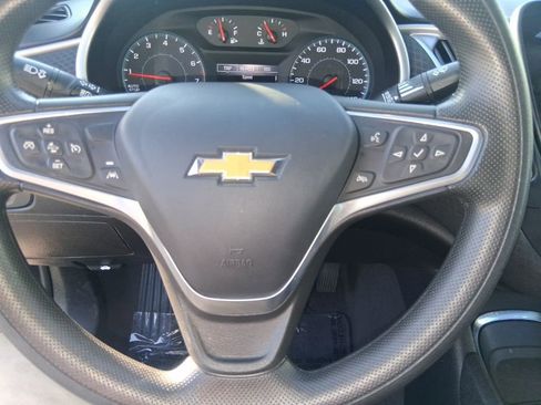Used 2023 Chevrolet Malibu LT FWD image 20