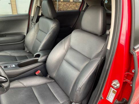 Used 2017 Honda HR-V EX-L image 6
