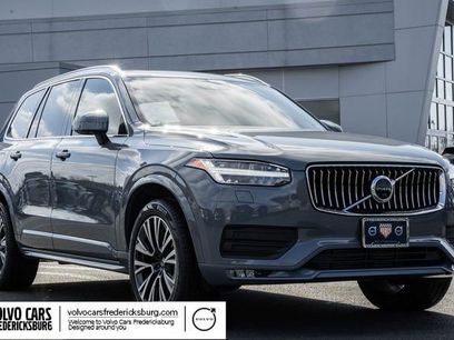 Used 2022 Volvo XC90 T5 Momentum w/ Advanced Package