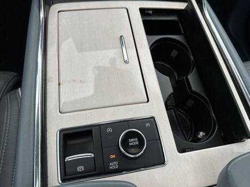 Used 2023 Lincoln Navigator L Black Label image 34