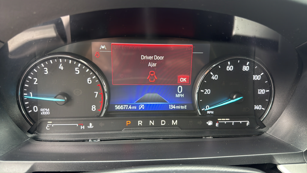 Used 2021 Ford Explorer XLT w/ Class III Trailer Tow Package AWD/4WD image 23