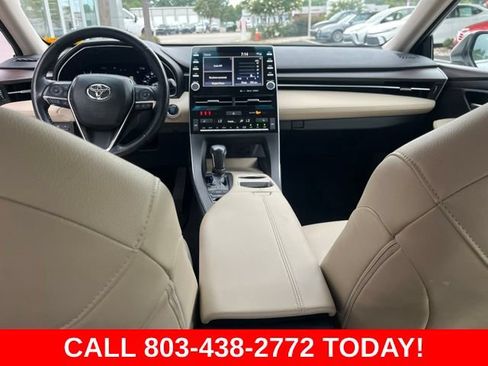 Used 2021 Toyota Avalon XLE w/ Carpet Mat Package (TMS) FWD image 16