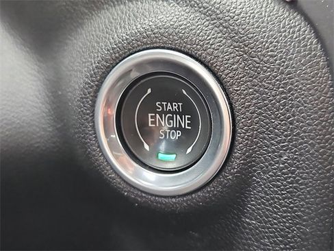 Used 2020 GMC Sierra 1500 SLT image 22