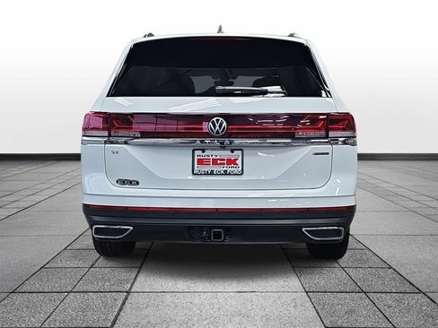 Used 2025 Volkswagen Atlas SE image 6