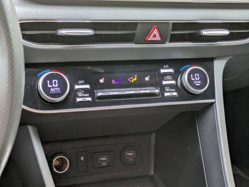 Used 2021 Hyundai Sonata SEL Plus w/ Tech Package FWD image 22