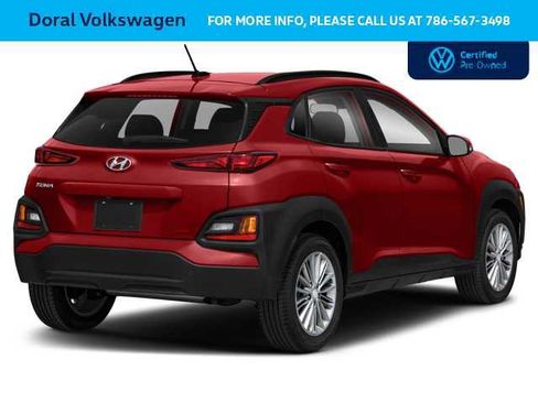 Used 2018 Hyundai Kona SEL image 2