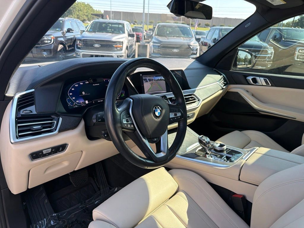 Used 2019 BMW X5 xDrive40i AWD/4WD image 12