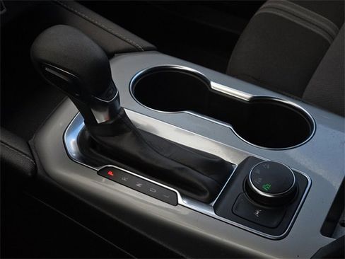 Used 2025 Chevrolet Blazer LT image 22