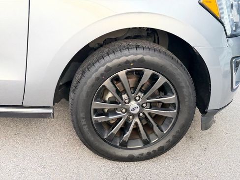Certified 2020 Ford Expedition Limited AWD/4WD image 9