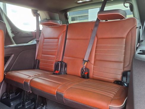 Used 2024 GMC Yukon Denali Ultimate image 19
