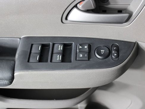 Used 2012 Honda Odyssey EX-L image 23