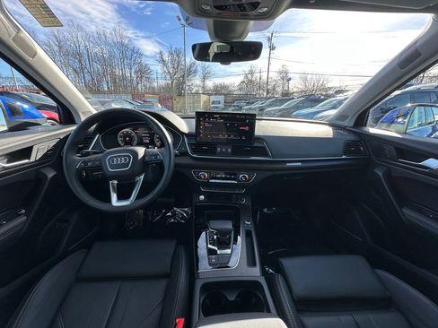 Used 2024 Audi Q5 e Premium Plus w/ Premium Plus Package image 21