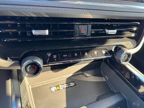 New 2026 Chevrolet Tahoe High Country image 13