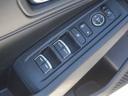 Certified 2023 Honda Accord LX image 21