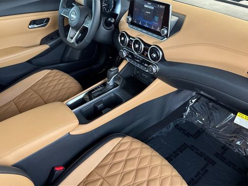 New 2025 Nissan Sentra SV w/ SV Premium Package image 13