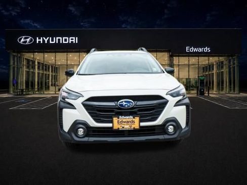 Used 2023 Subaru Outback Onyx Edition AWD/4WD image 2