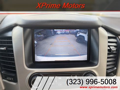 Used 2015 GMC Yukon Denali w/ Premium Package RWD image 27
