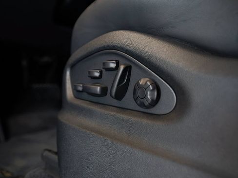 Certified 2024 Porsche Cayenne AWD/4WD image 14