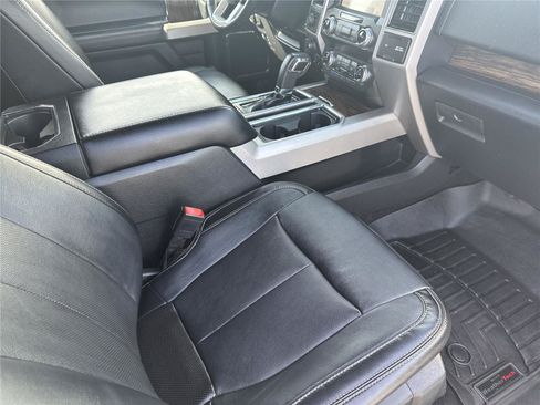 Used 2019 Ford F150 Lariat w/ Equipment Group 502A Luxury AWD/4WD image 36