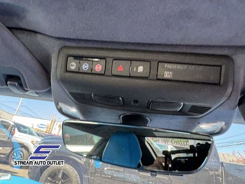 Used 2021 Chevrolet Corvette Stingray Premium Conv w/ Z51 Performance Package image 25