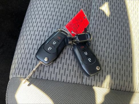 Used 2018 Ford F250 XLT w/ XLT Premium Package image 14