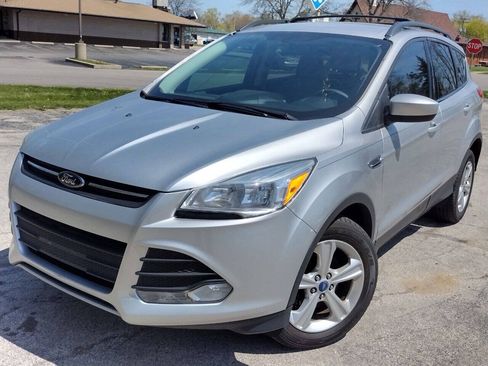 Used 2013 Ford Escape SE FWD image 2