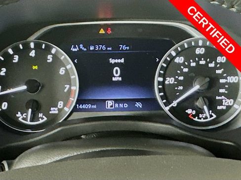 Used 2025 Nissan Frontier SV w/ SV Convenience Package RWD image 2