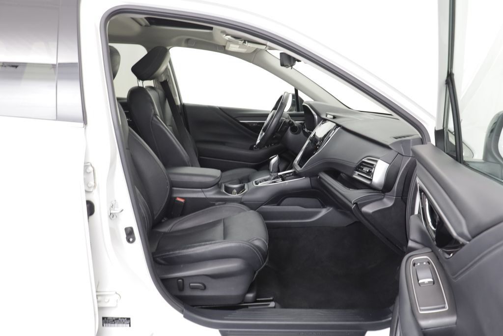 Used 2023 Subaru Outback Touring XT AWD/4WD image 19