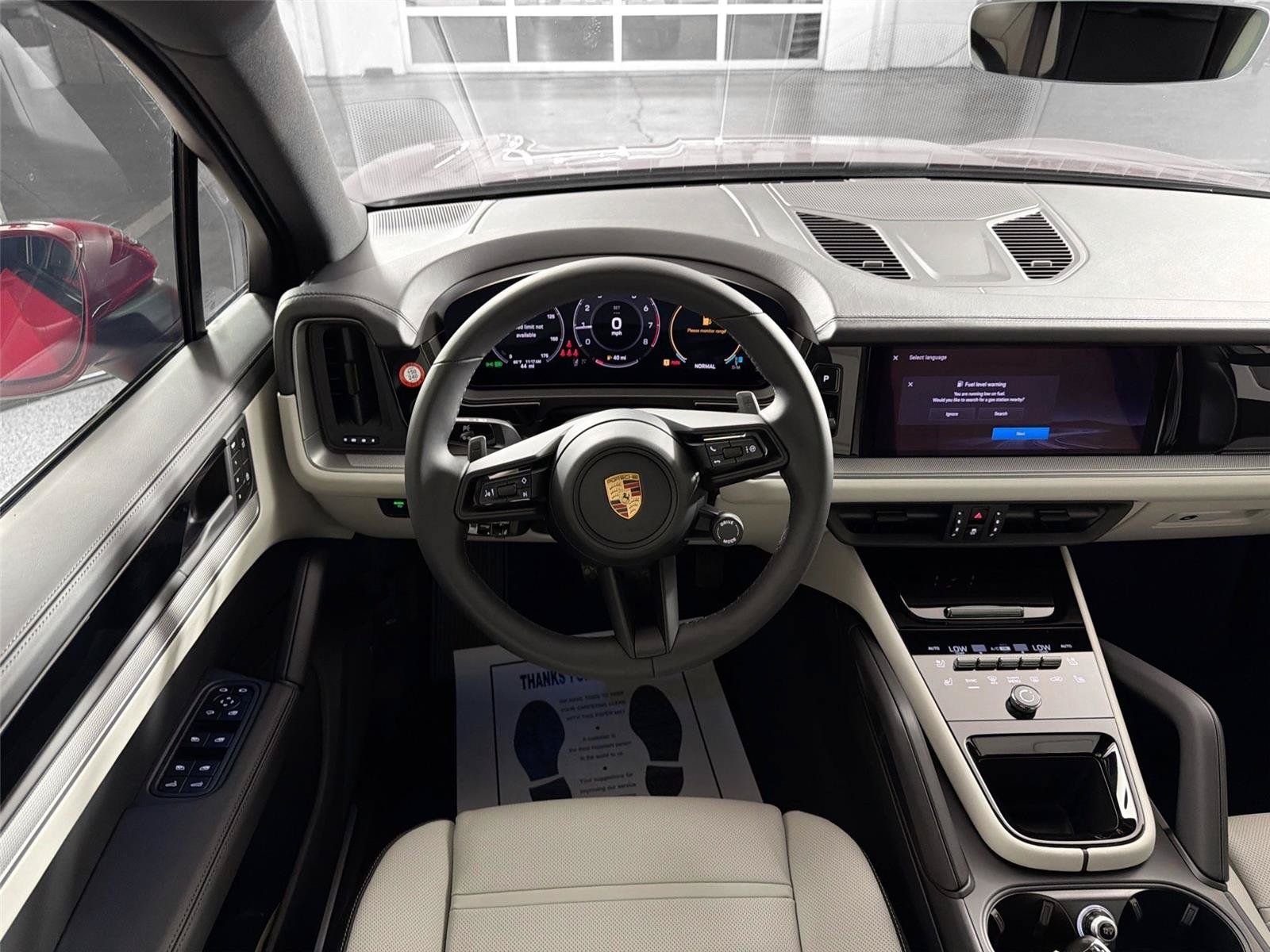Certified 2026 Porsche Cayenne AWD/4WD image 18