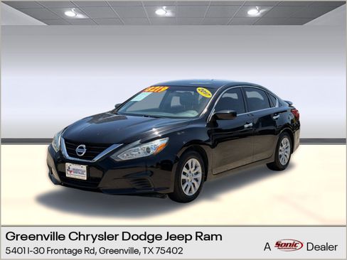 Used 2017 Nissan Altima 2.5 S w/ Power Driver Seat Package FWD image 1