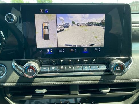 New 2025 Chevrolet Colorado LT w/ LT Convenience Package image 14