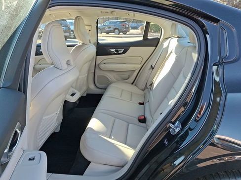 Used 2024 Volvo S60 B5 Core image 13