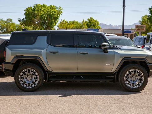 Used 2024 GMC Hummer EV 3X AWD/4WD image 5