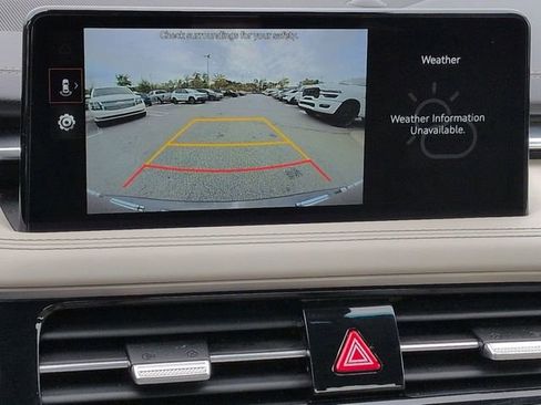 Used 2025 Genesis G70 2.5T RWD image 26