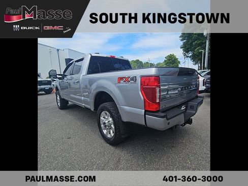 Used 2022 Ford F350 Platinum w/ FX4 Off-Road Package AWD/4WD image 5