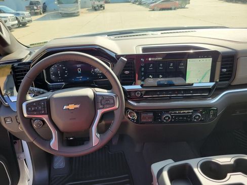 New 2026 Chevrolet Silverado 1500 LT w/ All Star Edition Plus image 8