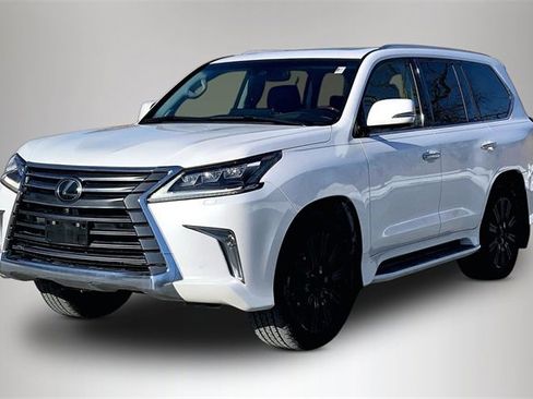 Used 2021 Lexus LX 570 4WD w/ Luxury Package image 2