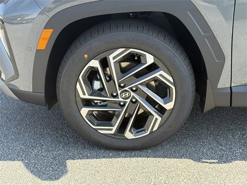 New 2026 Hyundai Tucson Limited image 11