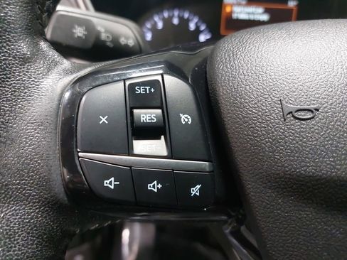 Used 2021 Ford Escape SE w/ Convenience Package image 17