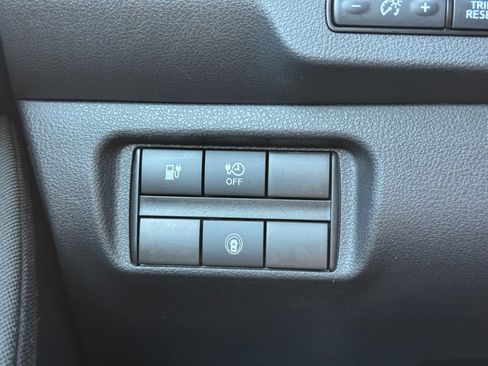 Used 2023 Nissan Leaf S FWD image 16