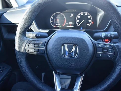 Used 2025 Honda CR-V LX image 25