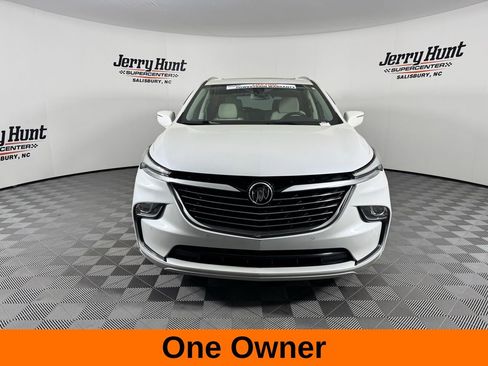 Used 2023 Buick Enclave Essence w/ Experience Buick Package image 5