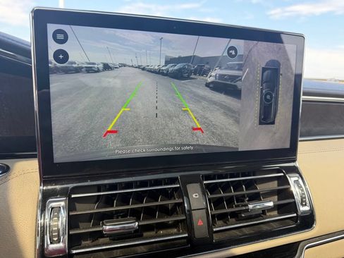 Used 2022 Lincoln Navigator L Reserve RWD image 28