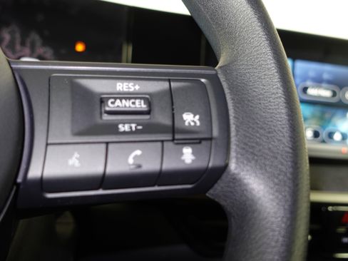 Certified 2025 Nissan Kicks SV w/ Charging Package image 62