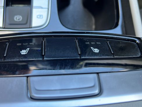 Certified 2022 Hyundai Tucson SEL w/ Convenience Package FWD image 22
