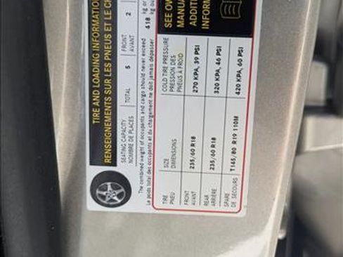 Used 2020 Mercedes-Benz GLC 300 w/ Premium Package image 15