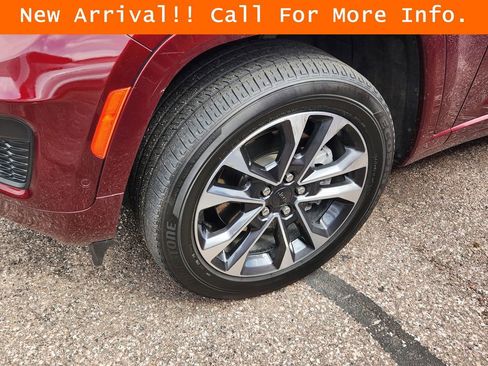 Used 2023 Jeep Grand Cherokee L Overland AWD/4WD image 6